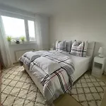 Beims Apartment-vollausstattung-kueche, Kostenlos-wfi, Smart-tv * Magdeburg