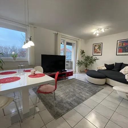 Beims Apartment-vollausstattung-kueche, Kostenlos-wfi, Smart-tv * Magdeburg