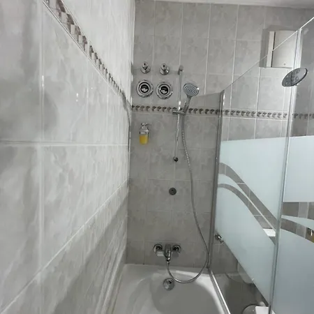 Apartament Beims Apartment-vollausstattung-kueche, Kostenlos-wfi, Smart-tv